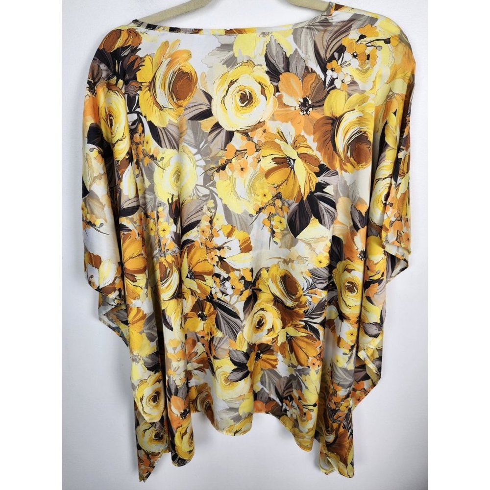 Susan Graver Women's Sz. L Yellow & Grey Floral Poncho V Neck Top - Picture 7 of 8